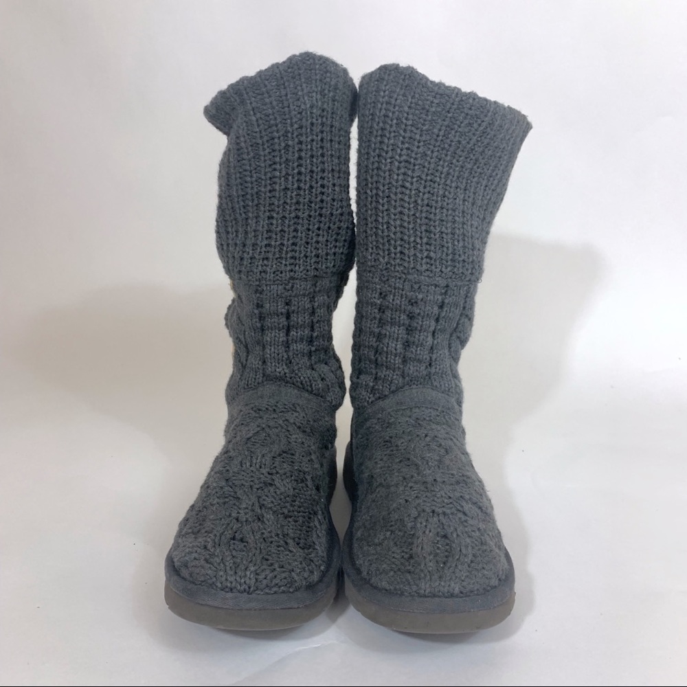 UGG Leland Gray Boots Size 9